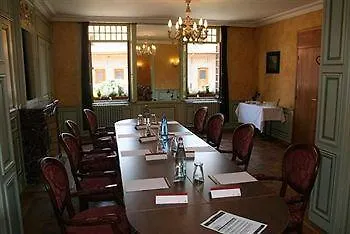 Le Domaine Des Cigognes Hotel Ennevelin 3*,