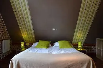 Le Domaine Des Cigognes Hotel Ennevelin