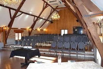 Le Domaine Des Cigognes Ξενοδοχείο Ennevelin 3*,  Γαλλία